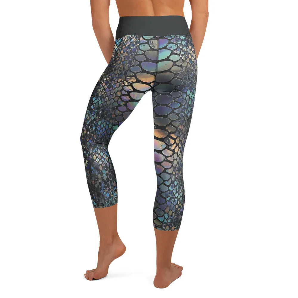Yoga Capri Leggings Yoga Leggings AwRans Clothing all-over-print-yoga-capri-leggings-white-back-687b57d94f9c7