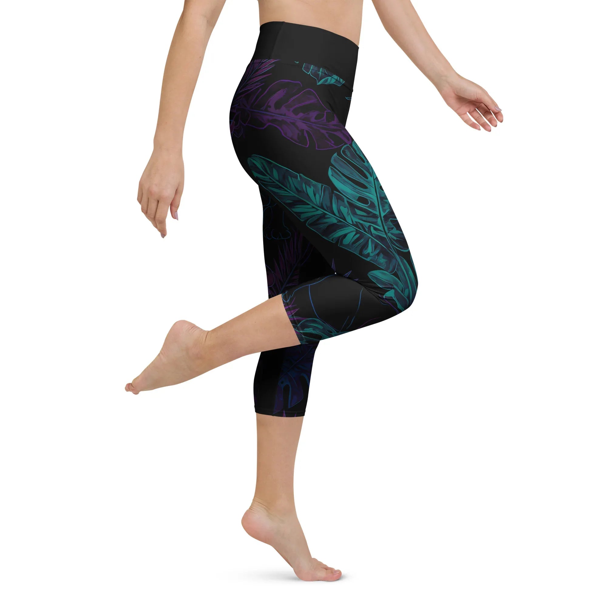 Yoga Capri Leggings Yoga Leggings AwRans Clothing all-over-print-yoga-capri-leggings-white-right-687b58e22466f