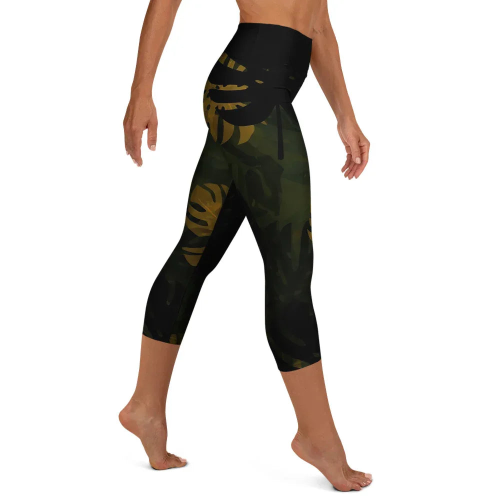 Yoga Capri Leggings Yoga Leggings AwRans Clothing all-over-print-yoga-capri-leggings-white-right-687db452ea864
