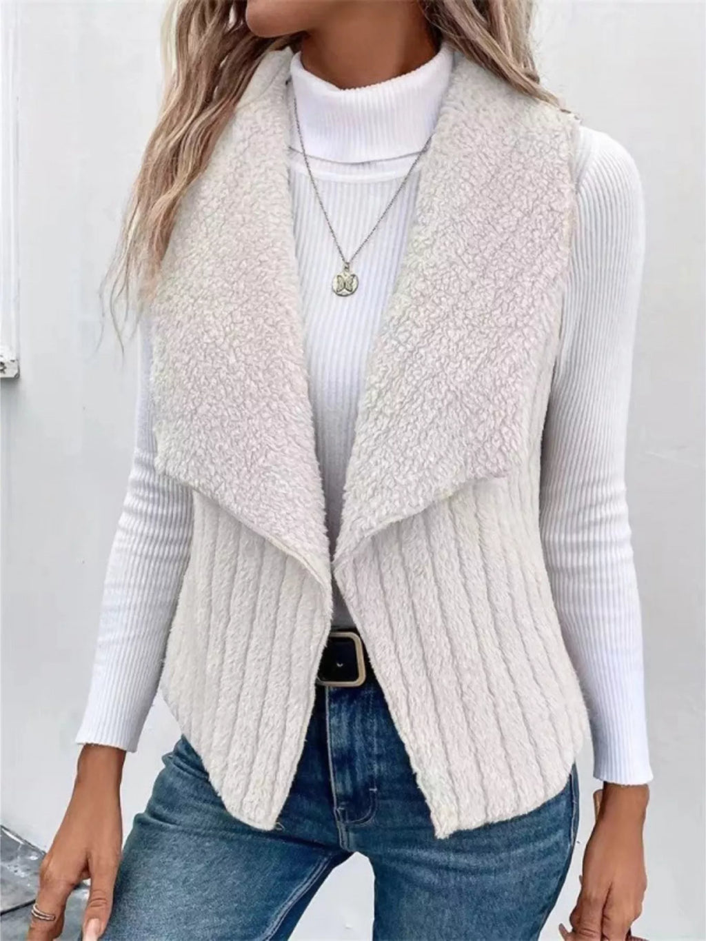 Chic Sherpa Fleece Open-Front Vest Vests AwRans Premium de8d00b52ba54f9882b5702979437e4a-Max-Origin