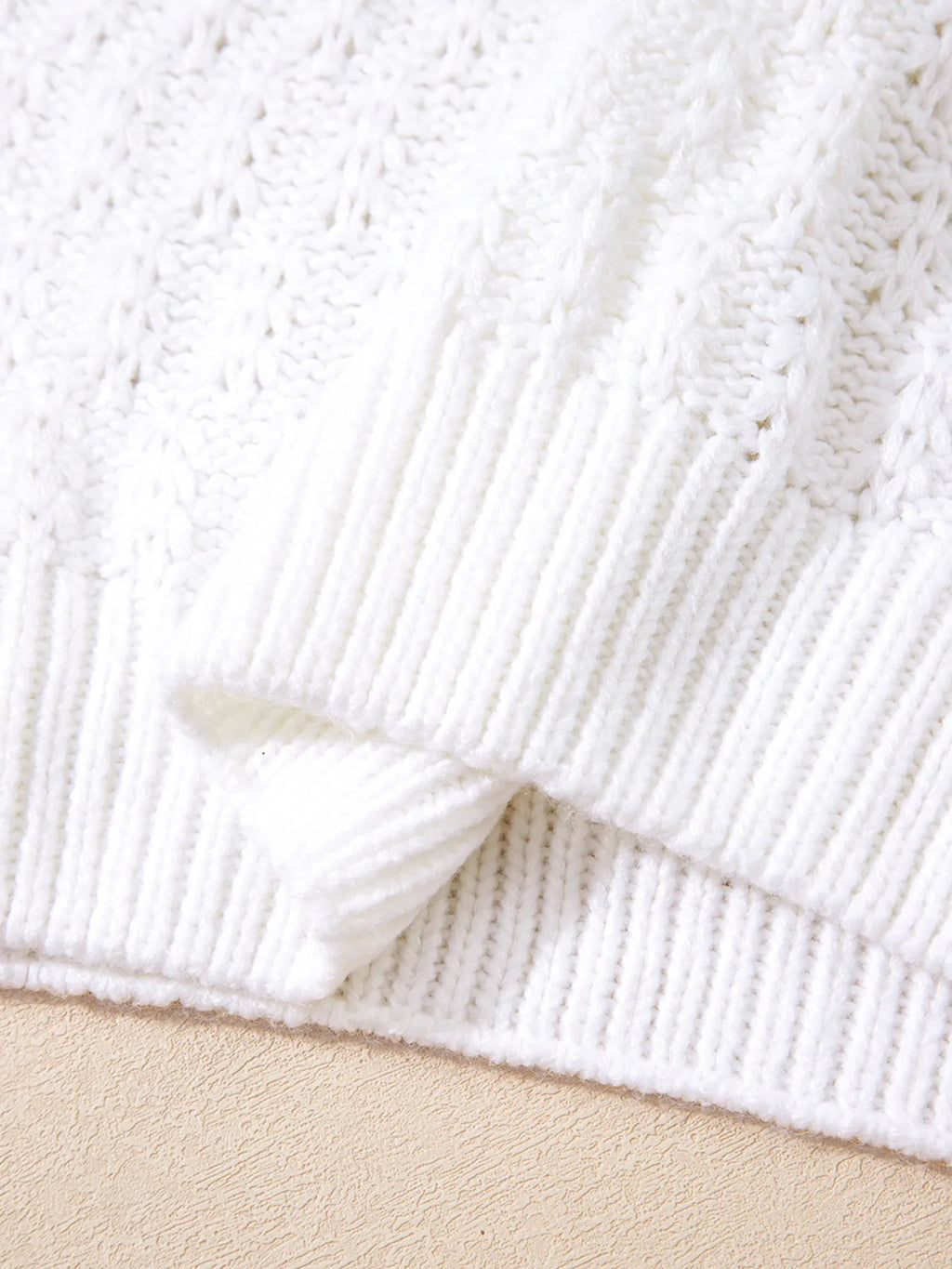 White Oversized Cable Knit V-Neck Sweater Sweaters AwRans Premium e5381f3c311c463ebdbbdead562254b7-Max-Origin