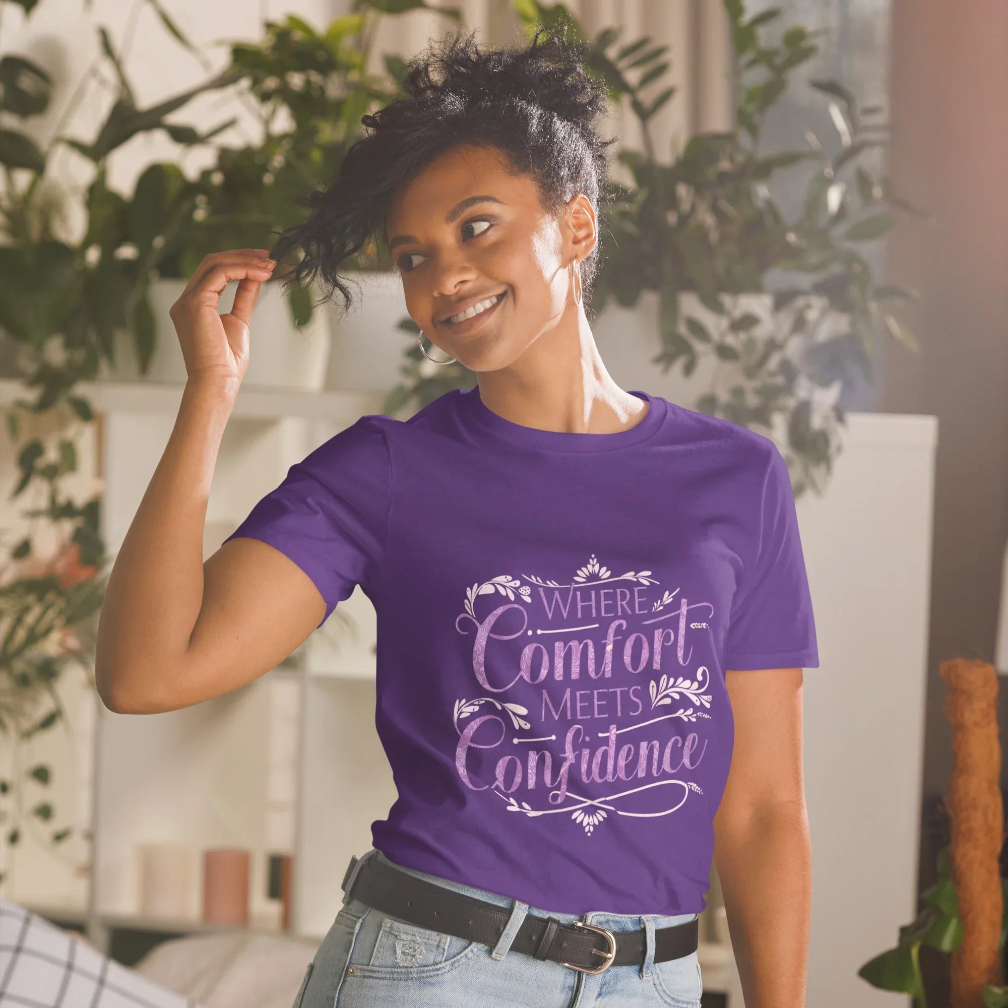 Short-Sleeve Women's T-Shirt | Where Comfort Meets Confidence - AwRans Clothing