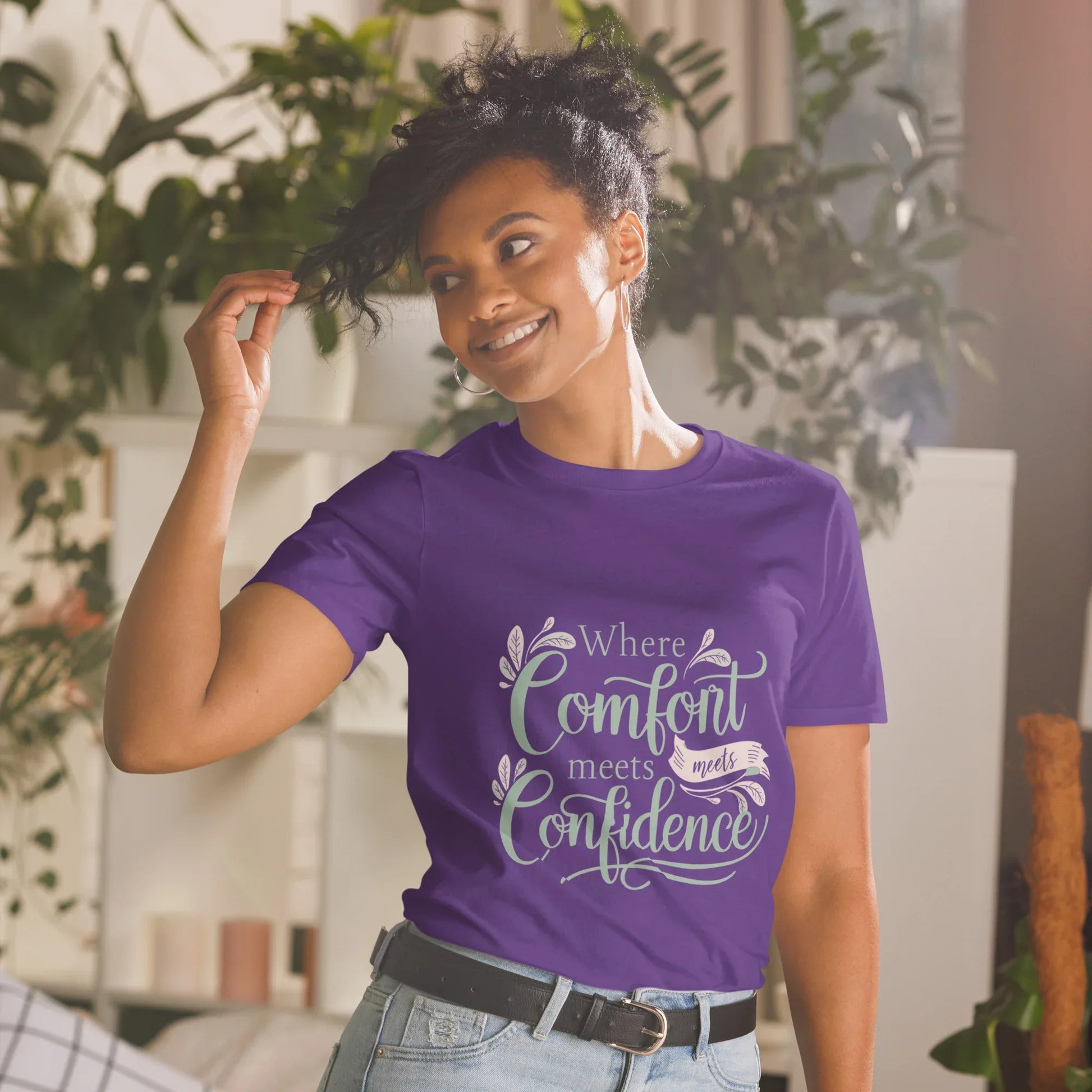 Short-Sleeve Women's T-Shirt | Where Comfort Meets Confidence - AwRans Clothing